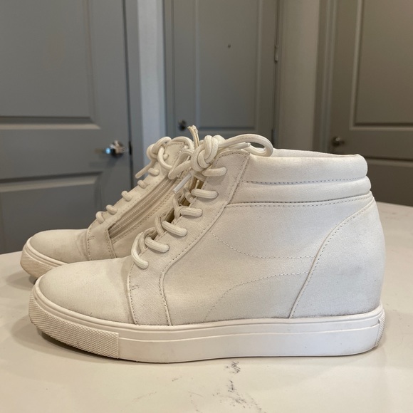 Abound Wedge Sneakers - Picture 3 of 11